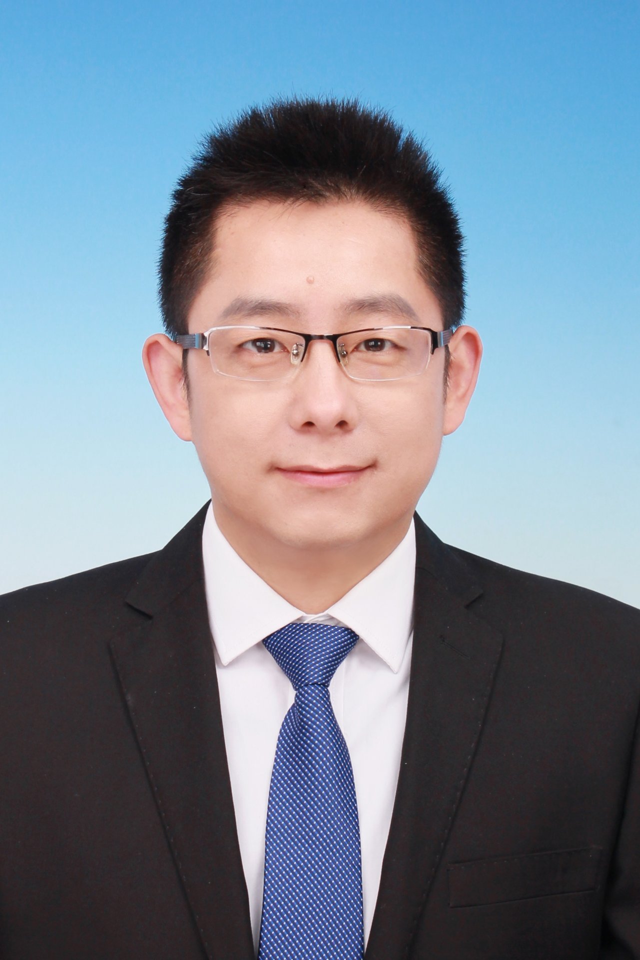 建议先扫读标题与摘要